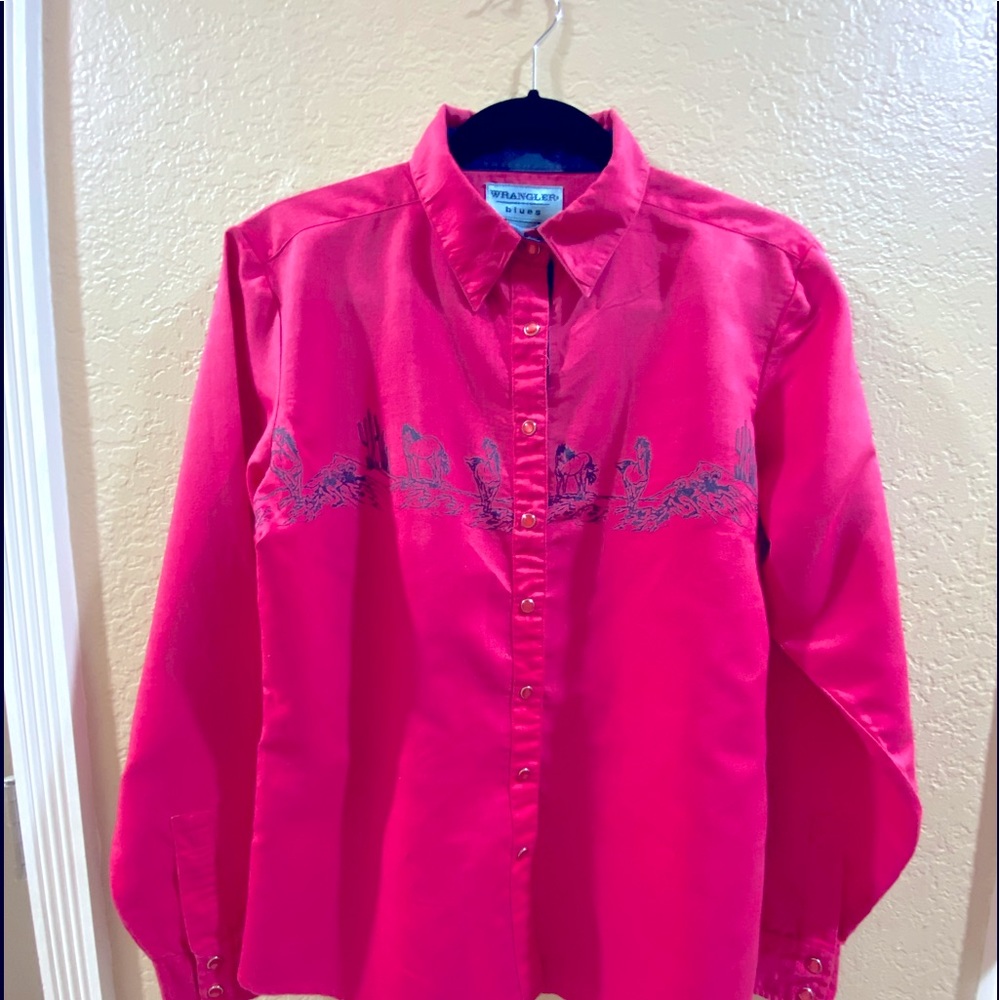 Beautiful long sleeve western shirt